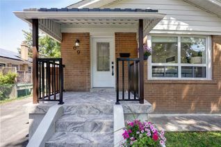 House for Sale, 69 Bayview Pkwy, Newmarket, ON