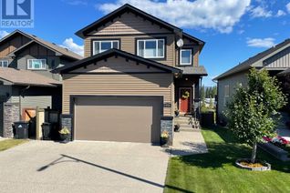 Detached House for Sale, 141 Lupin Way, Hinton, AB