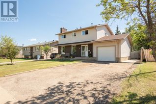 House for Sale, 209 Hillcrest Drive, Fort McMurray, AB