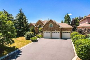 Bungalow for Sale, 2 Harvester Cres, Vaughan, ON