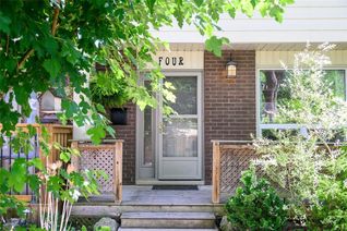 Townhouse for Sale, 4 199 York Road, Dundas, ON