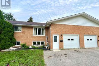 Condo Townhouse for Sale, 214 South Street W Unit# 12, Aylmer, ON