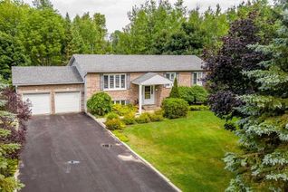 Detached House for Sale, 71 61st St S, Wasaga Beach, ON