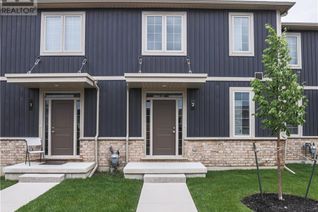 Townhouse for Sale, 18 Corbin Street, St. Catharines, ON