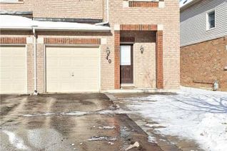 Townhouse for Rent, 40 Bilbrough St, Aurora, ON