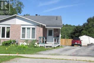 House for Sale, 28 Mcquarrie Place, Elliot Lake, ON