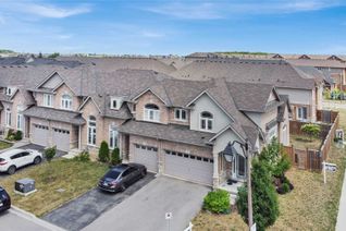 Townhouse for Sale, 2 Charleswood Cres, Hamilton, ON Townhouse for Sale, 2 Charleswood Cres, Hamilton, ON
