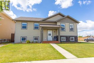 Property for Sale, 76 Reynolds Road, Sylvan Lake, AB Property for Sale, 76 Reynolds Road, Sylvan Lake, AB