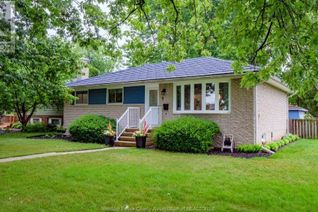 Bungalow for Sale, 5 Riviera Drive, Amherstburg, ON
