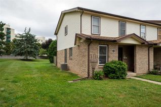 Townhouse for Sale, 15 Centennial Dr #A, Brantford, ON