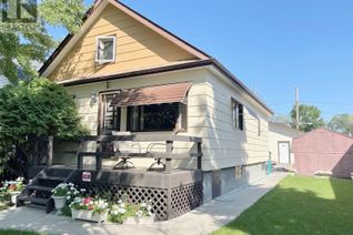 House for Sale, 722 Athabasca Street E, Moose Jaw, SK