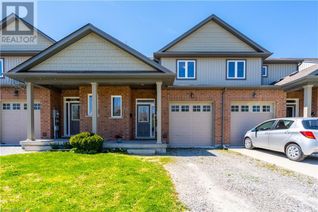 Townhouse for Sale, 33 Glory Hill Road, St. Catharines, ON