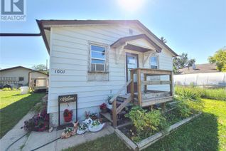 House for Sale, 1001 Lillooet Street W, Moose Jaw, SK