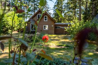Cottage for Sale, 1210 Wilkinson Rd, Comox, BC