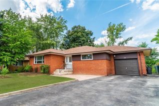 Bungalow for Sale, 32 Ellesboro Drive, Mississauga, ON Bungalow for Sale, 32 Ellesboro Drive, Mississauga, ON
