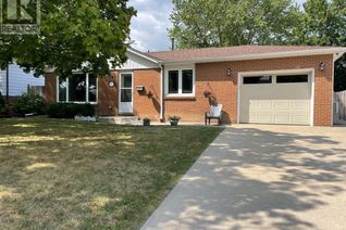 Backsplit for Rent, 5450 Lyndon Court, Windsor, ON Backsplit for Rent, 5450 Lyndon Court, Windsor, ON