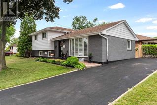 Sidesplit for Sale, 2 Banff Dr, Hamilton, ON Sidesplit for Sale, 2 Banff Dr, Hamilton, ON