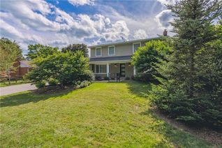Detached House for Sale, 220 Penn Drive, Burlington, ON