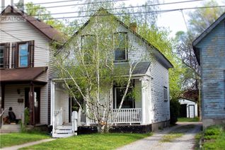 House for Sale, 542 Chamberlain Street, Peterborough, ON