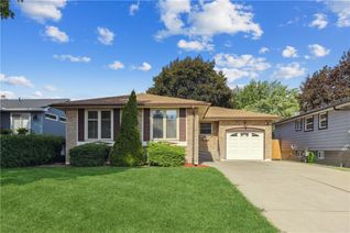 Detached House for Sale, 3 Redwood Court, Stoney Creek, ON