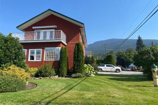 House for Sale, 1300 Front Street, W, Revelstoke, BC