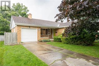 Bungalow for Rent, 418 Base Line Road E, London, ON Bungalow for Rent, 418 Base Line Road E, London, ON