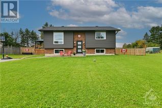 Property for Sale, 110 Poole Street, Arnprior, ON Property for Sale, 110 Poole Street, Arnprior, ON