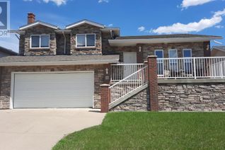 House for Sale, 210 14 Street Nw, Drumheller, AB