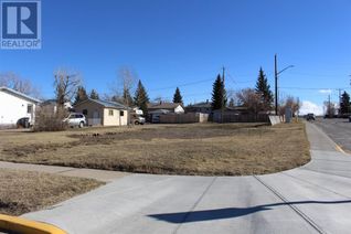Property for Sale, 686 Lacombe Street, Pincher Creek, AB Property for Sale, 686 Lacombe Street, Pincher Creek, AB