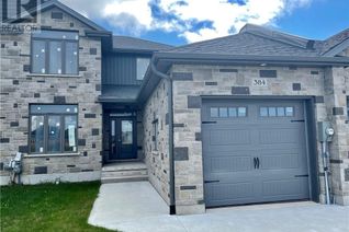 Townhouse for Sale, 384 Rosner Drive, Port Elgin, ON