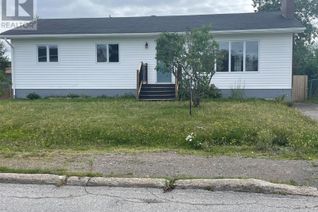 Detached House for Sale, 33 Pine Avenue, Lewisporte, NL
