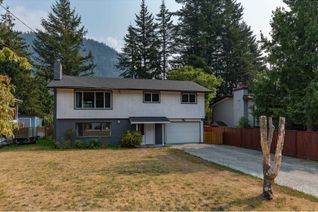 House for Sale, 41768 Dogwood Place, Squamish, BC