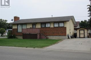 House for Sale, 5225 42 Avenue, Taber, AB