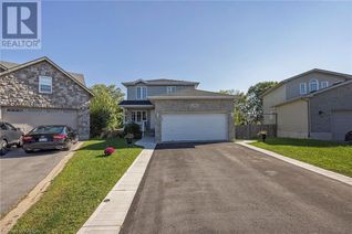 Detached House for Sale, 144 Benjamin Court, Amherstview, ON
