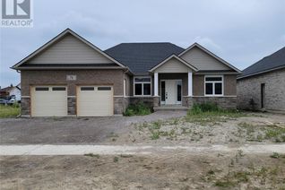 Property for Sale, 71 Dundee Drive, Chatham, ON