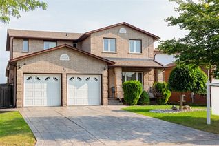Detached House for Sale, 33 Candor Crescent, Stoney Creek, ON