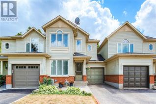 Freehold Townhouse for Sale, 189 Shadow Wood Court, Waterloo, ON