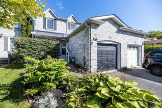 Freehold Townhouse for Sale, 30 Hillhurst Cres, Clarington, ON