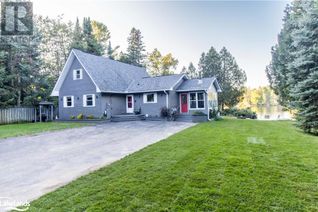 Detached House for Sale, 2613 Kashagawigamog Lake Road, Haliburton, ON