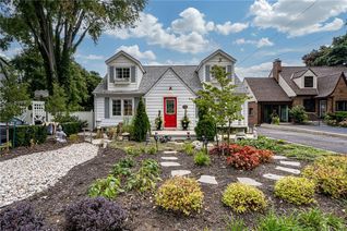 Property for Sale, 138 Main Street W, Grimsby, ON Property for Sale, 138 Main Street W, Grimsby, ON