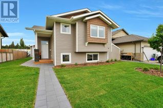 Property for Sale, 4908 56 Avenue, Innisfail, AB Property for Sale, 4908 56 Avenue, Innisfail, AB
