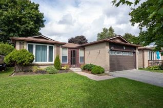 Detached House for Sale, 22 Oak St, Kawartha Lakes, ON