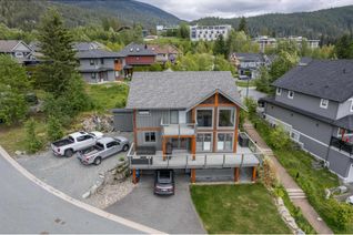 House for Sale, 2939 Strangway Place, Squamish, BC