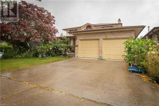 House for Sale, 823 Classic Drive, London, ON