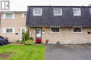 Condo Townhouse for Sale, 1002 Amberdale Crescent, Kingston, ON