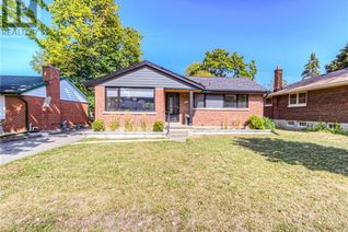 Detached House for Sale, 242 Royal Street, Waterloo, ON