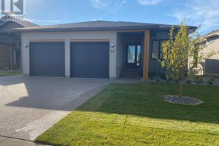Property for Sale, 32 Prairie Lake Drive, Taber, AB Property for Sale, 32 Prairie Lake Drive, Taber, AB
