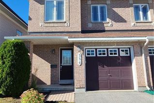 Freehold Townhouse for Rent, 334 Harvest Valley Avenue, Ottawa, ON