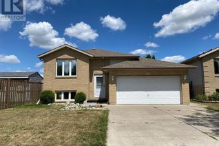 Raised Ranch-Style House for Rent, 822 Silverdale, Windsor, ON
