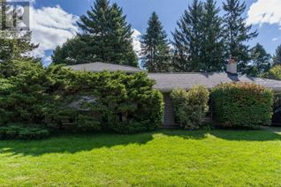 Sidesplit for Sale, 180 Nakoma Rd, Hamilton, ON Sidesplit for Sale, 180 Nakoma Rd, Hamilton, ON